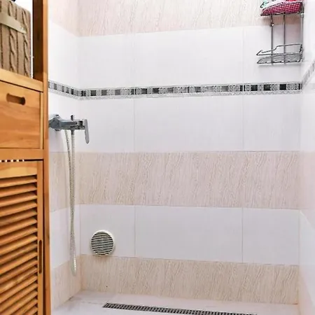 Elvira Appartement *